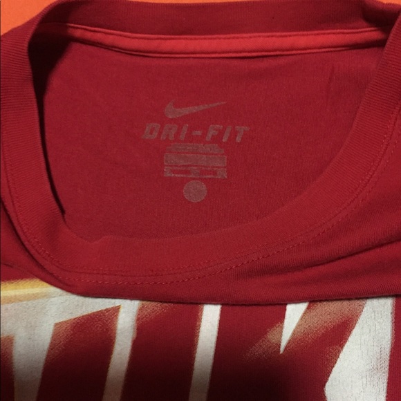Nike dri fit men’s shirt - Picture 3 of 3